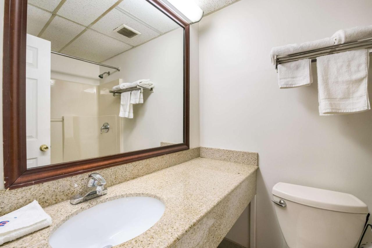 Motel 6-Tinton Falls, Nj Εξωτερικό φωτογραφία